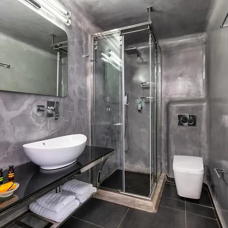 Elea - Adults Only Ия